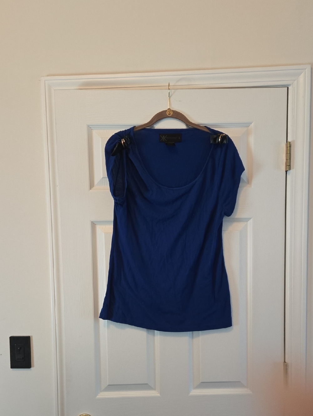 Women's Cobalt Blue Scoop Neck Short Sleeve Top with Shoulder Hardware